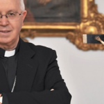 Felicidades, don Julián