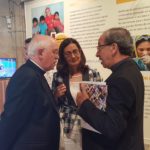 Monseñor Barrio inaugura en Santiago la exposición “el Domund, al descubierto”