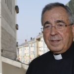 Los párrocos de Carballo se encargarán de Ardaña, y Manuel Mayo, de Erbecedo