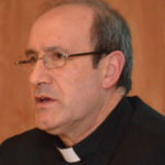 El obispo auxiliar y responsable nacional de Cáritas, Jesús Fernández, visita Córdoba