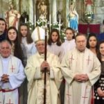 El arzobispo Julián Barrio oficia las confirmaciones en Cerdedo