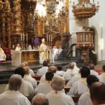 Monseñor Barrio agradece a los sacerdotes su “fidelidad”, su “espíritu de sacrificio” y la “paciencia” con que asumen su misión