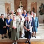D. Julián presidió la Eucaristía de celebración de votos de las Hijas de la Natividad de María