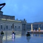 La Iglesia entera acompaña, conmovida, la oración y bendición “Urbi et Orbi” del papa Francisco ante la pandemia