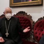 Una niña de 12 años entrevistó a monseñor Julián Barrio por el Año Santo Jacobeo