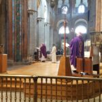 Monseñor Barrio indica que la Catedral debe mostrarse como una casa “abierta y acogedora”, que dé testimonio a los diocesanos y a quienes la visitan