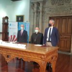 Arzobispado y Xunta suscriben dos convenios para apertura de iglesias en el Camino y construcción de rejas en distintos templos de las rutas francesa y portuguesa
