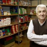 Juan Carlos Pérez, director de Cáritas de Noia. Labor socio-caritativa