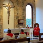 El obispo auxiliar de Santiago, mons. Francisco Prieto, participó en la Asamblea de delegados de medios