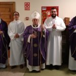 Monseñor Prieto presidió la Eucaristía en la que dos seminaristas recibieron los ministerios de Lector y Acólito