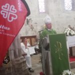 Monseñor Barrio presidió los actos religiosos con los que se conmemoró el 50 aniversario de Cáritas Parroquial de Noia