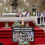 El arzobispo de Santiago presidió el funeral de primer aniversario por las víctimas del pesquero Villa de Pitanxo