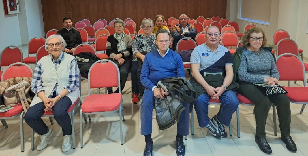 charla