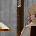 Mons. Julián Barrio: “Jesús ha vencido a la muerte. En Él encontramos el sentido de nuestro peregrinar humano”