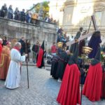 D. Francisco José Prieto Fernández preside la Procesión del Santo Entierro en A Coruña