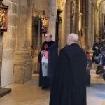 La representación y procesión del Resucitado cierra la Semana Santa en Santiago