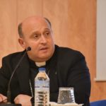 El arzobispo de Santiago acompañará al jesuita Daniel Cuesta en la presentación de su nuevo libro donde ilustra los lugares teológicos de la religiosidad popular