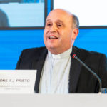 El arzobispo de Santiago llama al diálogo interreligioso para eliminar «tensiones y conflictos»