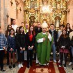 Mons. Prieto a los jóvenes de Sísamo: “Mirad el corazón de las personas, como Dios mira el corazón de cada uno de vosotros”