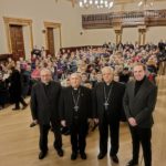 El arzobispo de Santiago, mons. Francisco Prieto, anima a recuperar la esencia del domingo