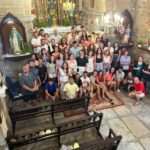 Jóvenes de Málaga hacen el camino de Santiago «A Orixe» desde Corrubedo