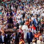 Mons. Francisco Prieto presidió la celebración del Nazareno en A Pobra