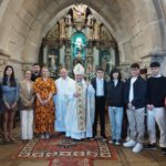 Confirmaciones en la parroquia de Santa María de Tourón