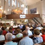 Carballo celebra con fe, memoria y esperanza el 50 aniversario del templo San Xoán Bautista