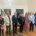 El arte y la espiritualidad se funden en San Martín Pinario con la inauguración de la exposición “Camiño” de Lola Doporto