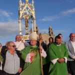 Muxía devolvió a la Virgen da Barca su anda original, restaurada tras casi un siglo de historia