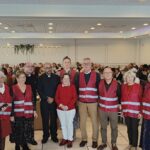 Máis de 250 persoas voluntarias e socias de Cáritas diocesana na Costa da Morte reúnense en Vimianzo nunha gran “marea de solidariedade”