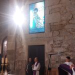La parroquia de San Xulián de Pontecesures estrena nuevas vidrieras